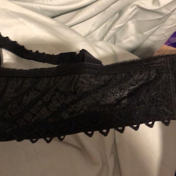 Black plus size bra - Picture 4 of 8